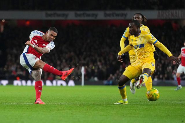 惊天逆转!里尔险胜对手,演绎绝境逢生的简单介绍 惊天逆转!里尔险胜对手,演绎绝境逢生的简单介绍