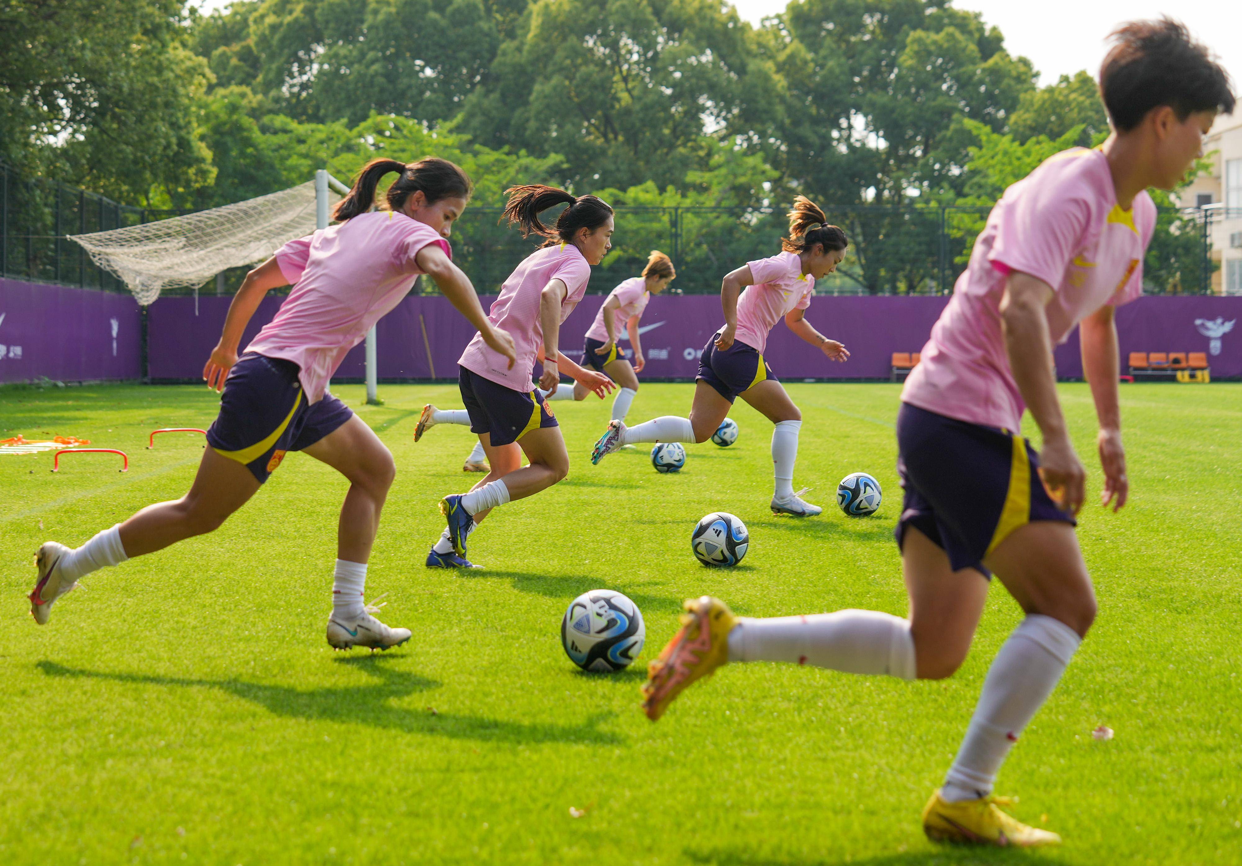 开云体育入口-足球职业联赛球队集训备战情况曝光