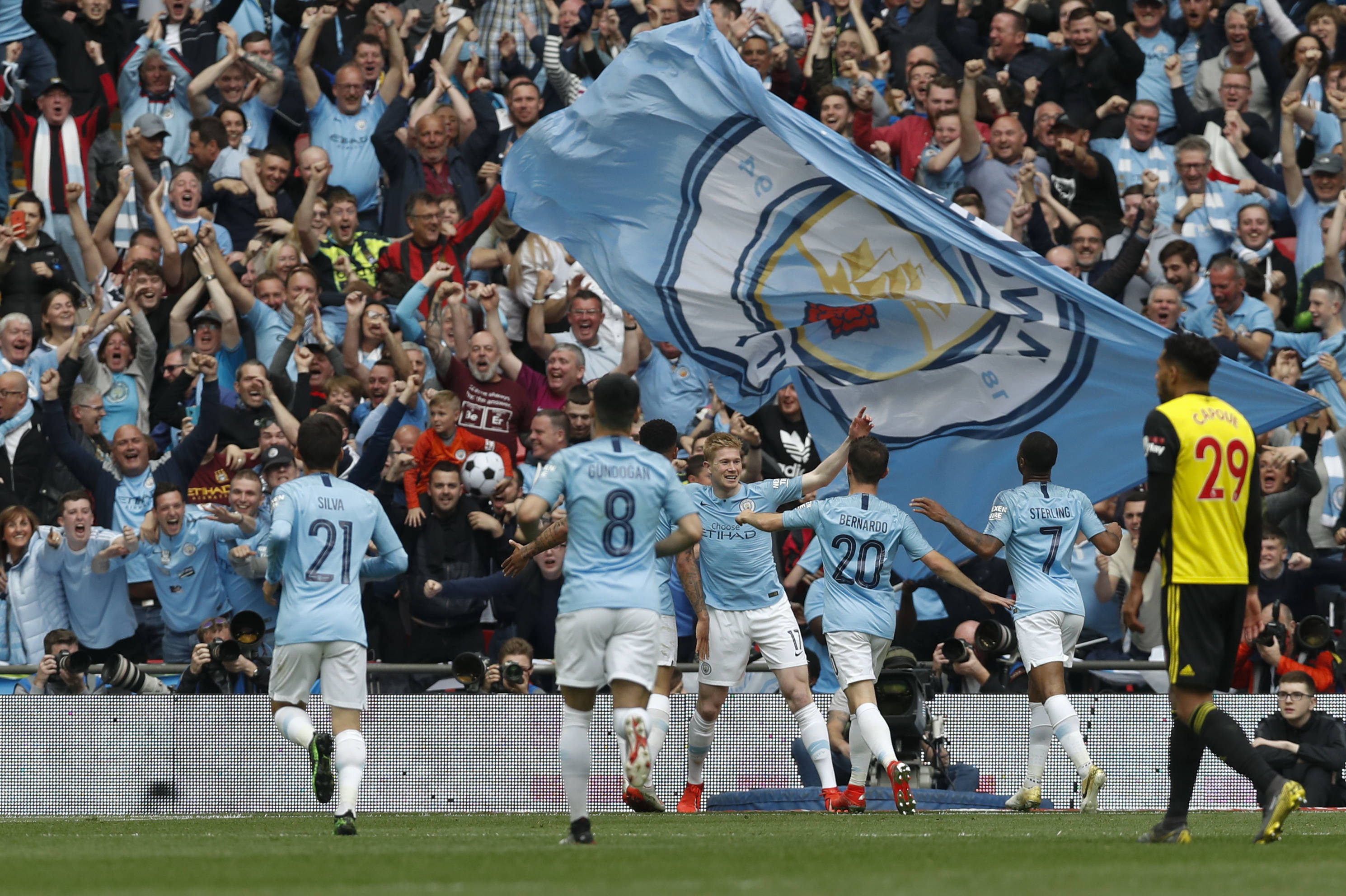 曼城在国际赛场上展现实力，取得胜利