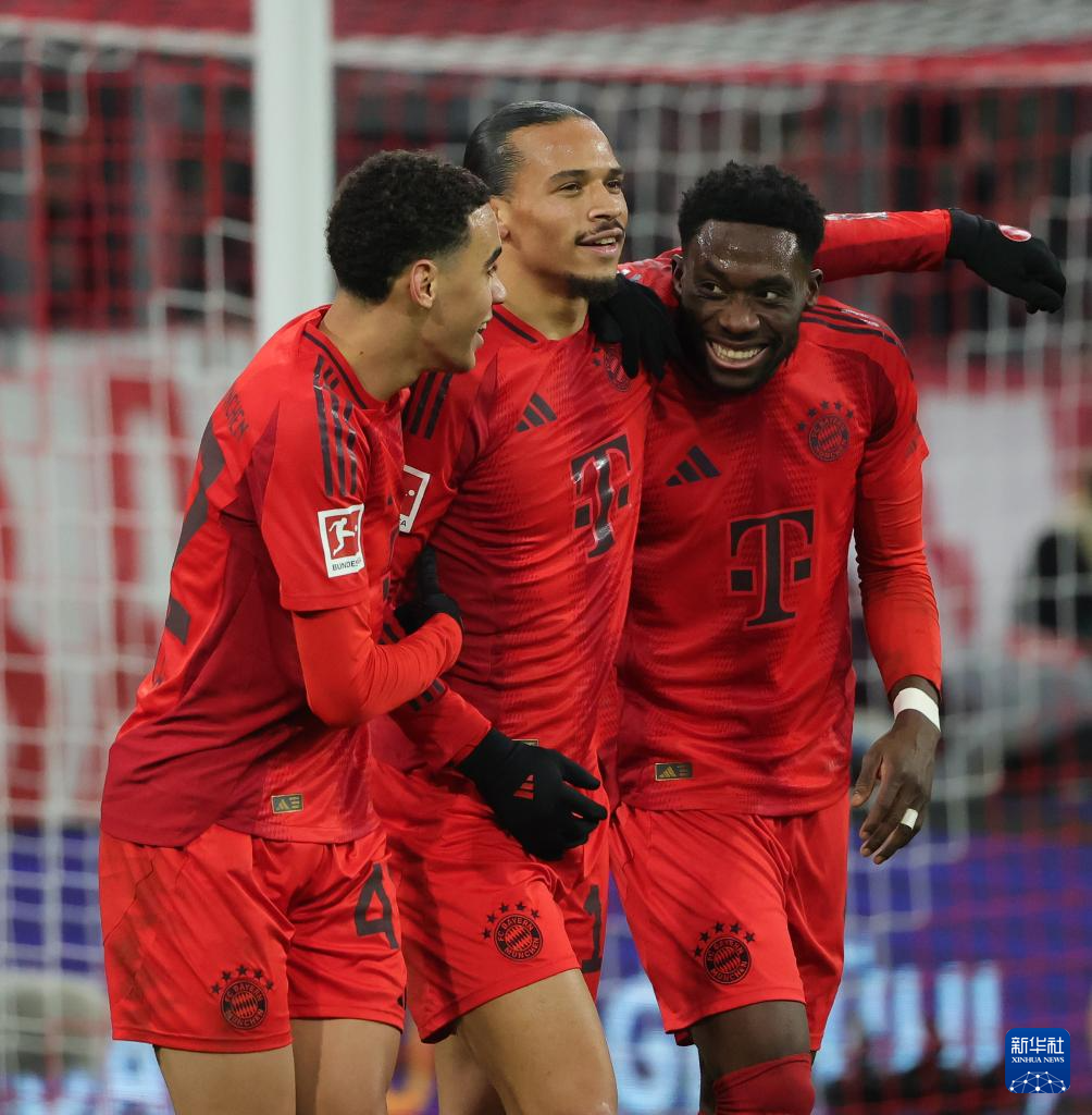 拜仁慕尼黑主场大胜,实现小组头名的简单介绍 拜仁慕尼黑主场大胜,实现小组头名的简单介绍