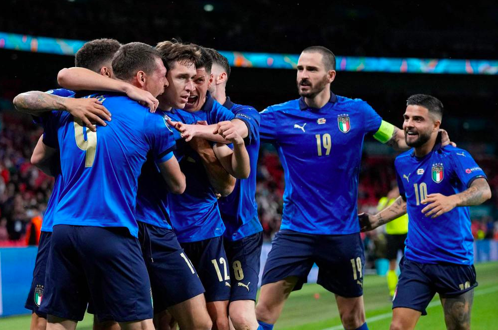 关于火热比拼!欧洲足球比赛即将掀起激烈角逐的信息 关于火热比拼!欧洲足球比赛即将掀起激烈角逐的信息