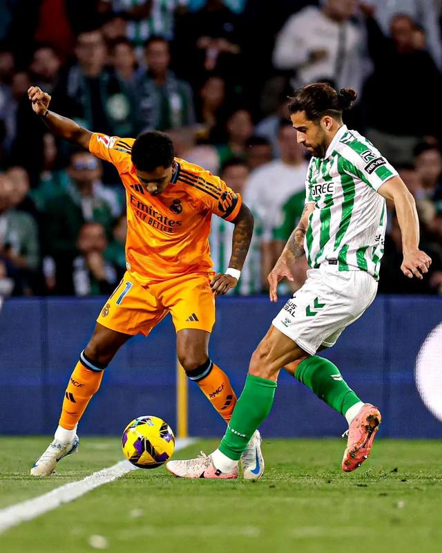 开云平台-包含塞维利亚主场大胜阿尔瓦塞特，豪取三分的词条