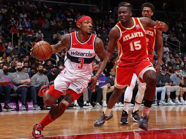 包含华盛顿精彩进球帮助球队逆转胜利的词条