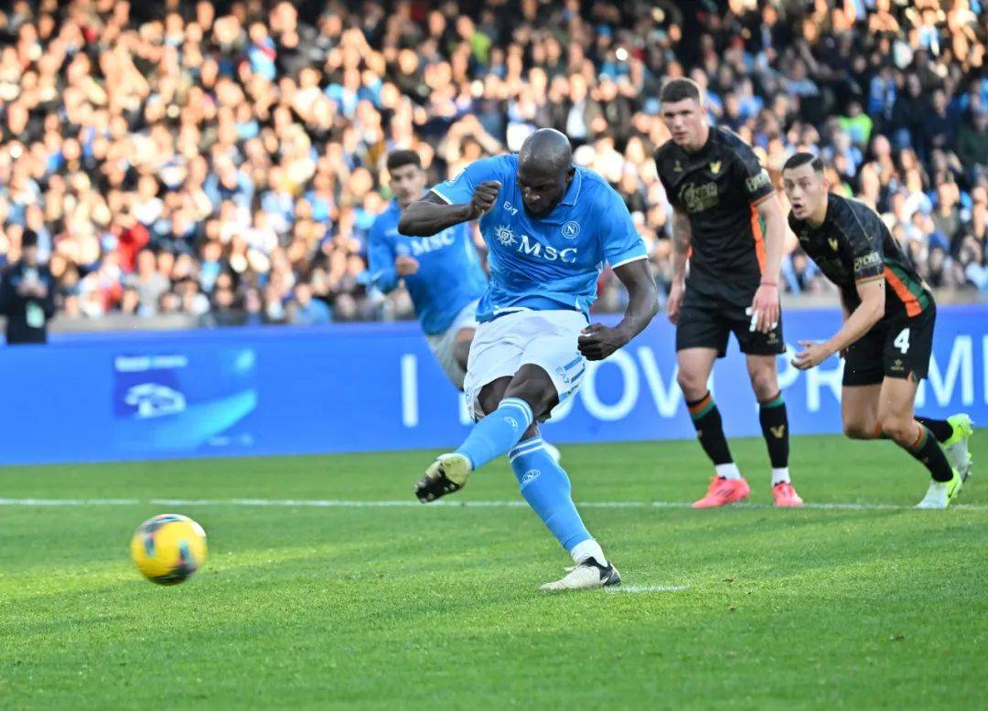 那不勒斯客场险胜,守住前进势头的简单介绍 那不勒斯客场险胜,守住前进势头的简单介绍