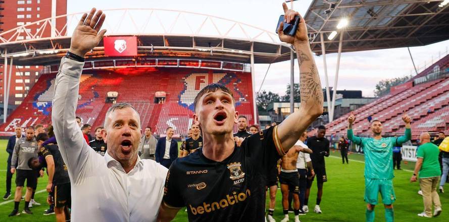 曼联逼平国米,悲剧!拉什福德受伤离场 曼联逼平国米,悲剧!拉什福德受伤离场