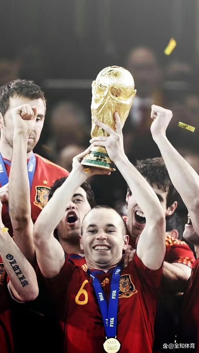 美国中场精准传球，助队夺得胜利