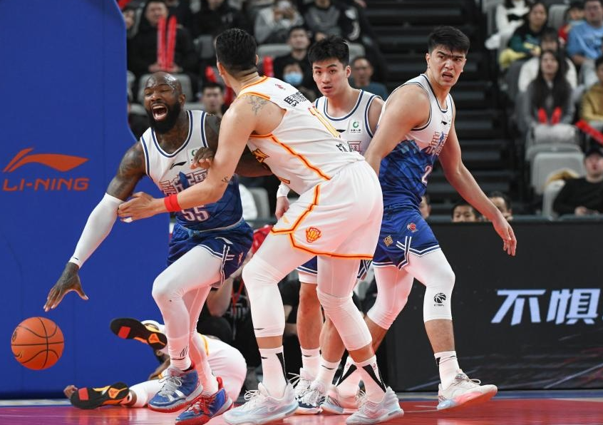 开云体育登录-关于新疆男篮全队发挥出色,取得胜利的信息