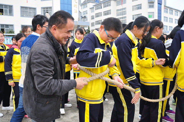 开云体育-包含特色比赛项目精彩纷呈，成绩不容错过的词条