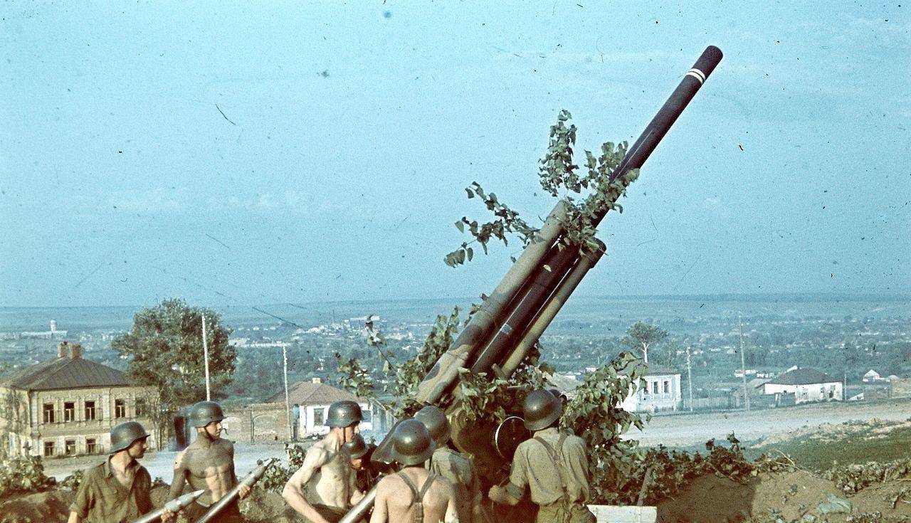 德国代表队备战关键战役,士气高昂的简单介绍 德国代表队备战关键战役,士气高昂的简单介绍