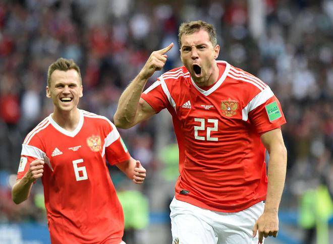 开云体育中国-俄罗斯足球队在友谊赛中战胜墨西哥