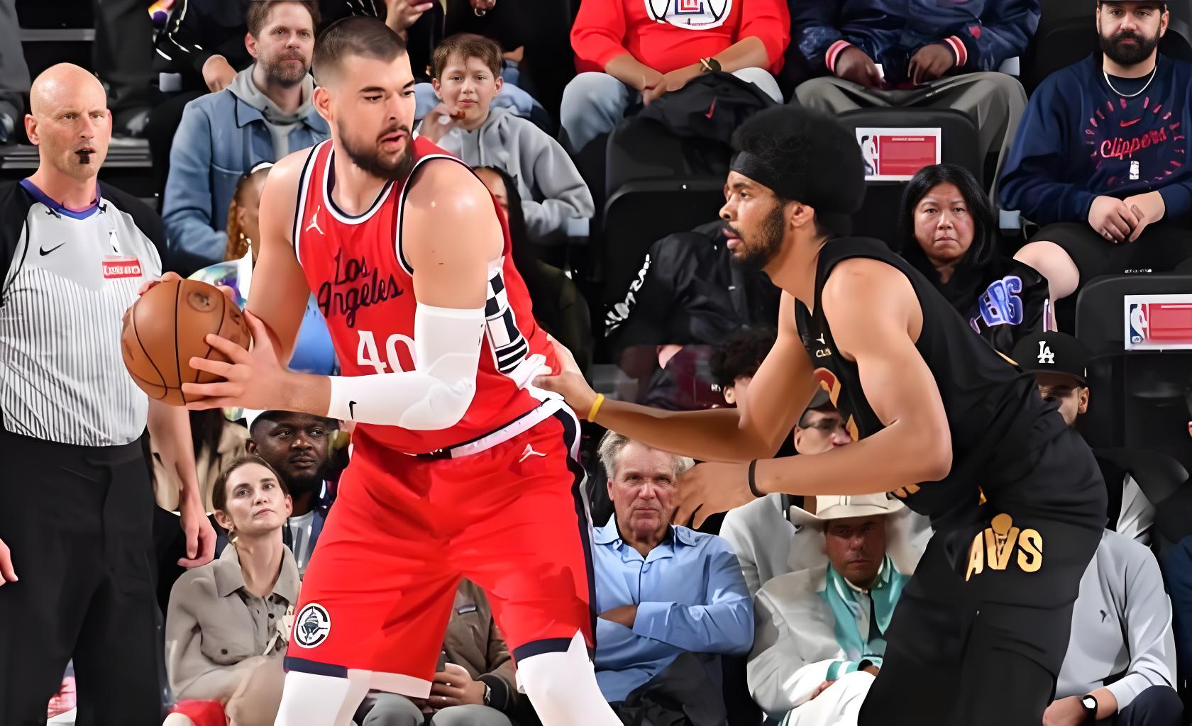 开云体育登录-快船大胜热火，莱昂纳德独揽分