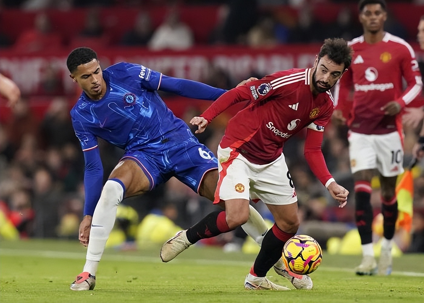 关于曼联表现抢眼,轻取对手掌握胜利关键的信息 关于曼联表现抢眼,轻取对手掌握胜利关键的信息