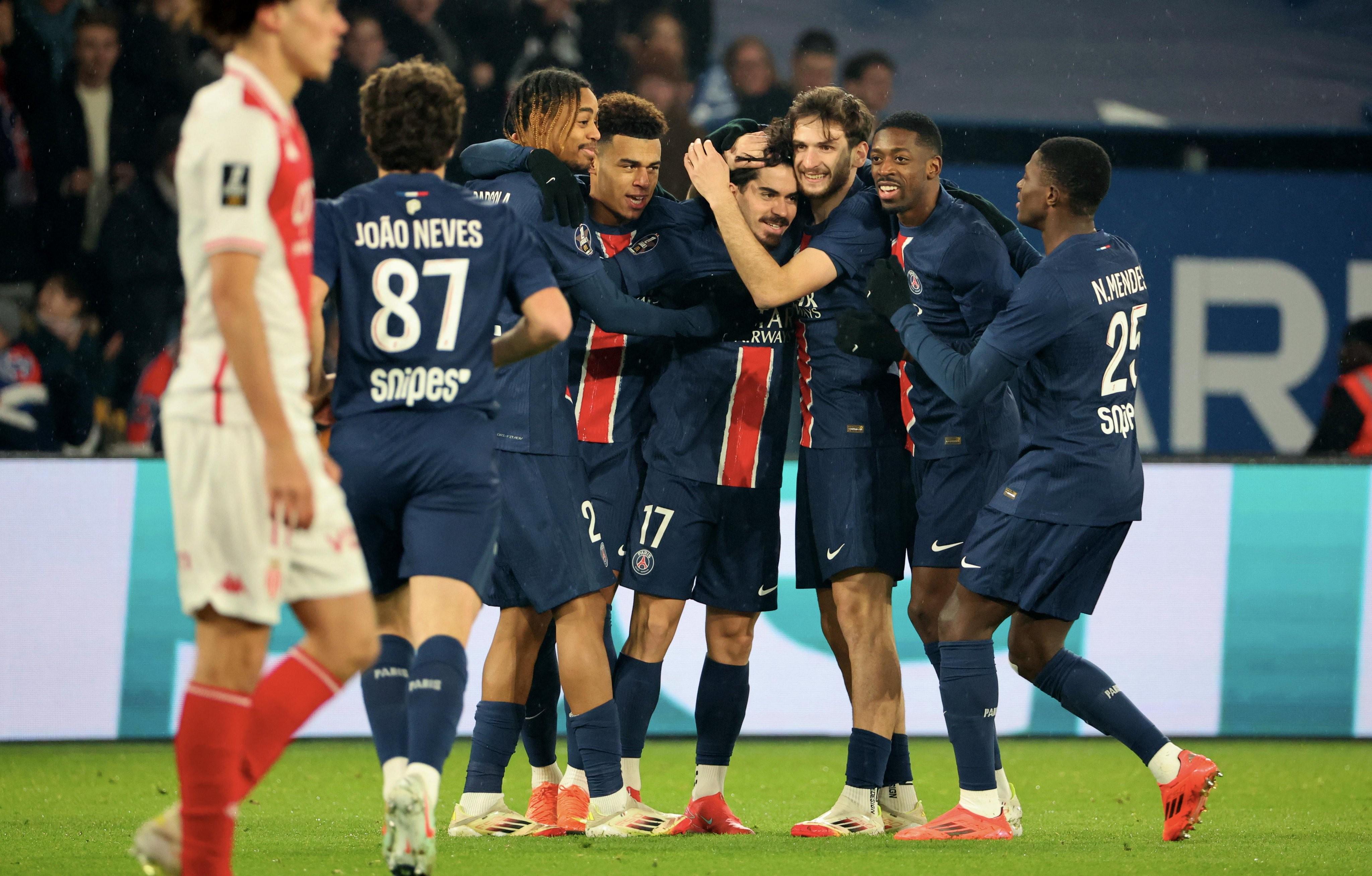 巴黎圣日耳曼豪取八连胜,领跑积分榜的简单介绍 巴黎圣日耳曼豪取八连胜,领跑积分榜的简单介绍