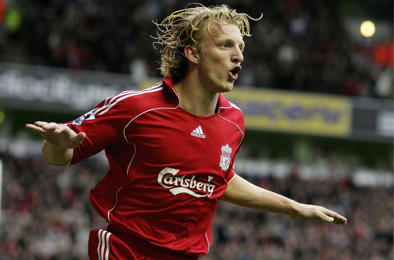 包含利物浦前锋状态神勇，豪取帽子戏法的词条