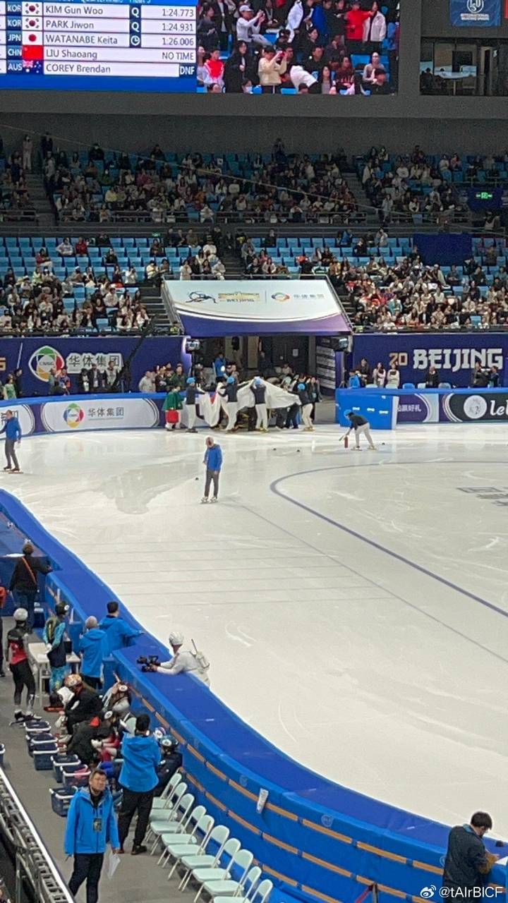 澳大利亚队遭遇失败 澳大利亚队遭遇失败