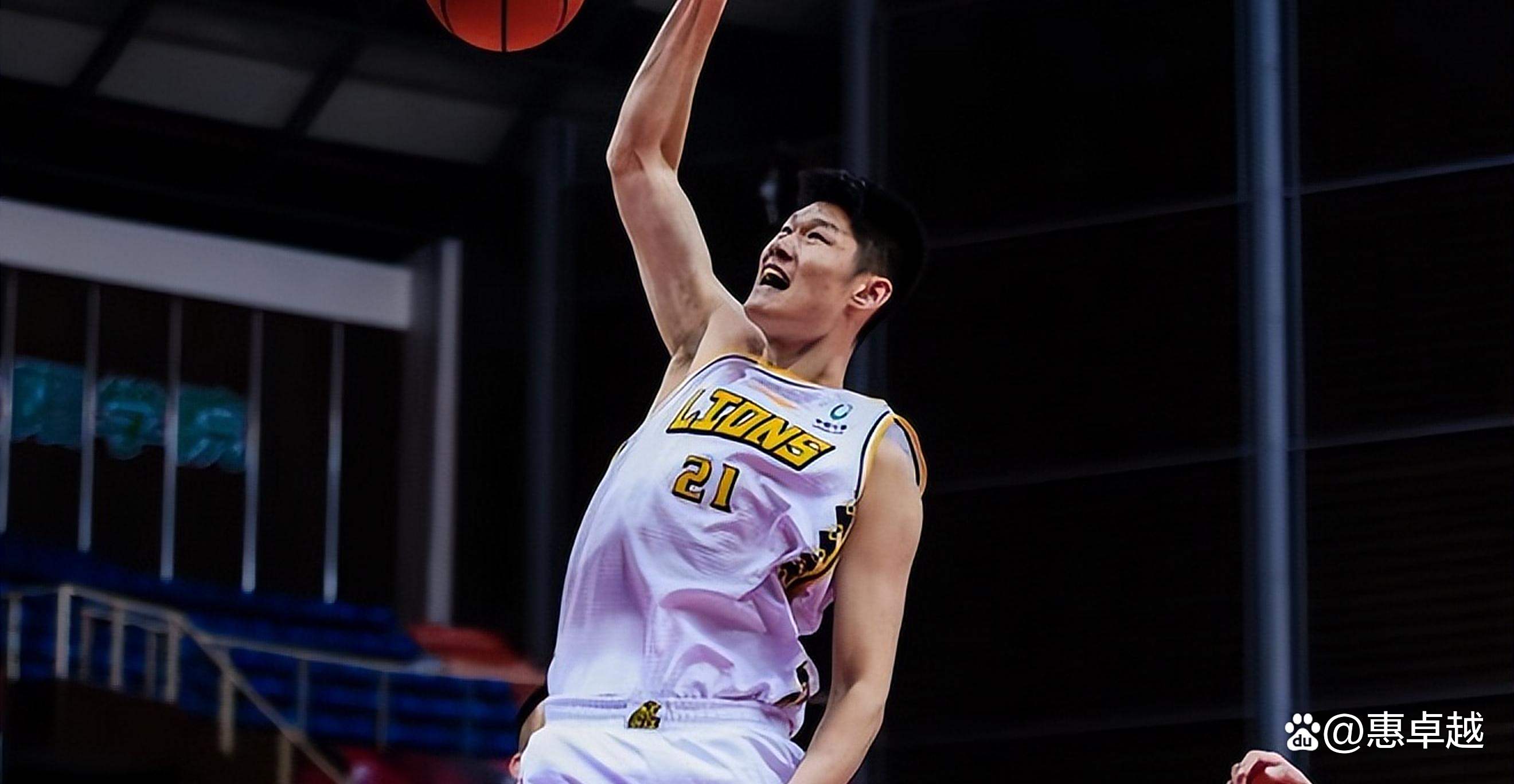 广东不敌新疆遭遇两连败胡金秋三双表现力挽狂澜的简单介绍