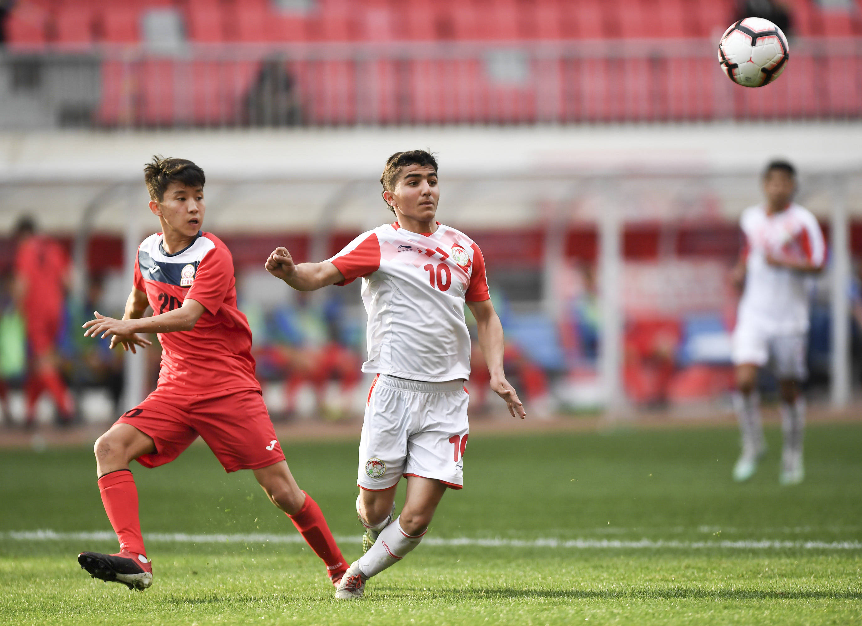 国足将在世预赛中面对塔吉克斯坦队