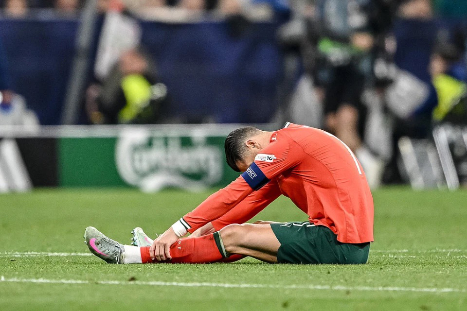 点球淘汰西班牙杀入决赛