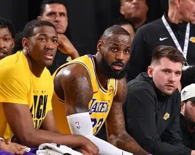 开云体育app-包含传统强队再度交手，火药味十足的词条