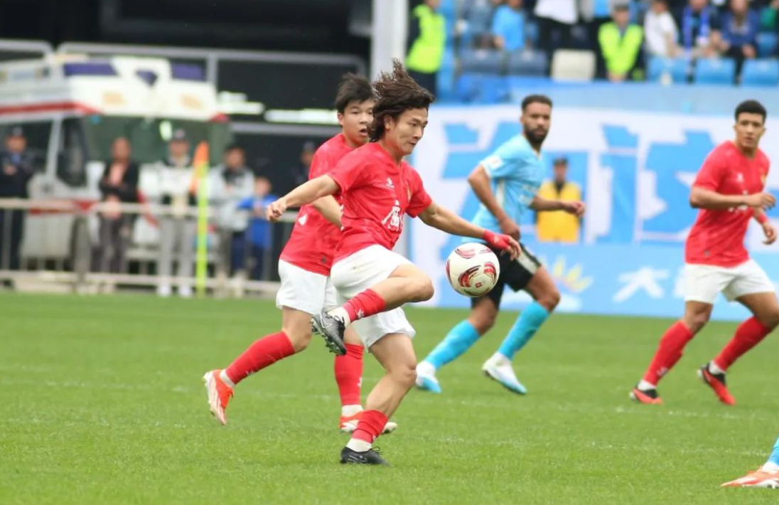 包含传统强队再度交手，火药味十足的词条