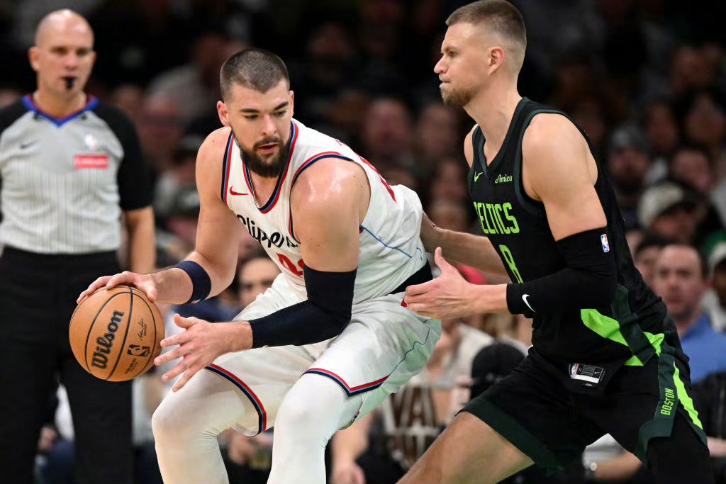 快船轻取凯尔特人，取得三连胜