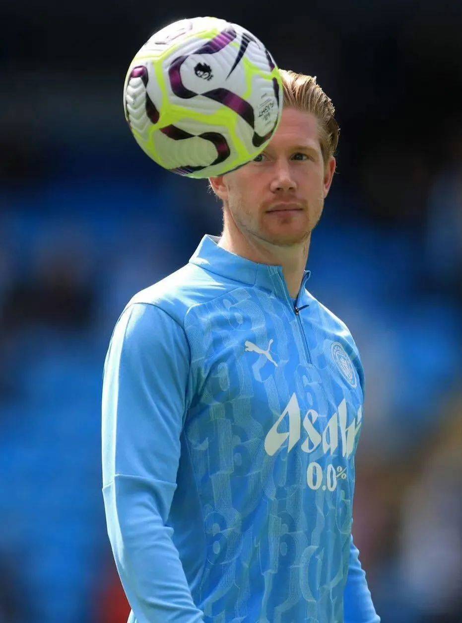 巴萨鏖战德国,哈兰德完成帽子戏法的简单介绍 巴萨鏖战德国,哈兰德完成帽子戏法的简单介绍