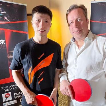 关于日本乒乓球队爆冷德国乒乓球队，马龙送出助攻的信息