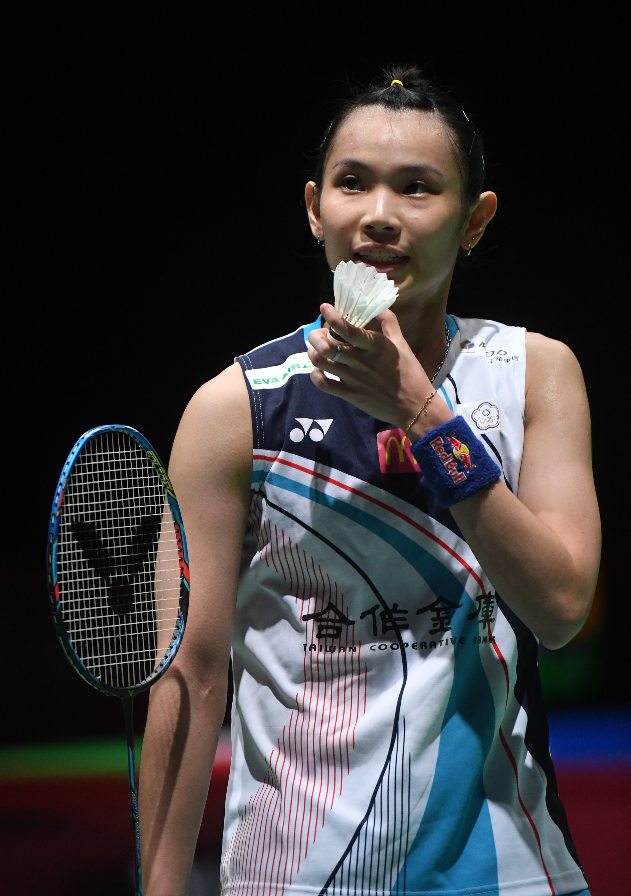 包含英格兰羽毛球队逆转中国羽毛球队，戴资颖绝境逆转的词条