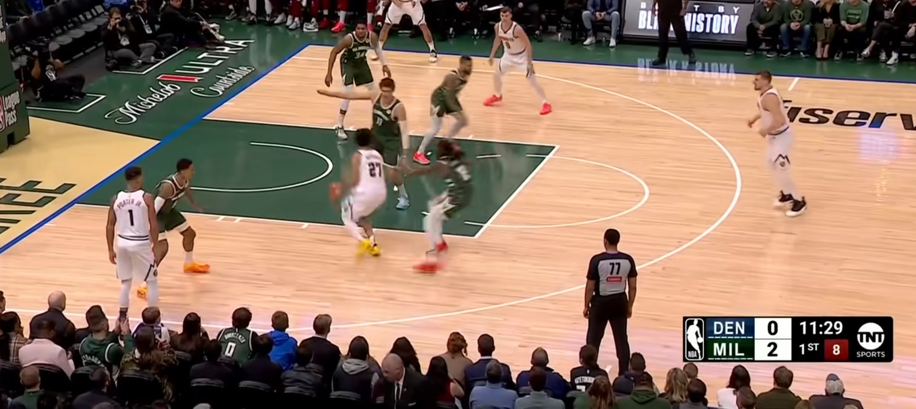 开云体育-雄鹿再战篮网，遭遇两连败