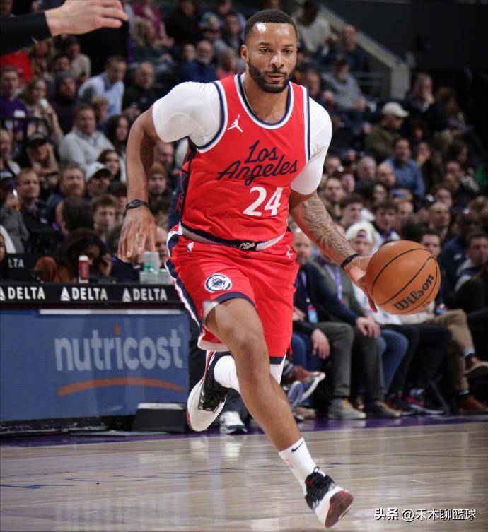 深圳队翻盘猛龙,麦科勒姆点燃赛场 深圳队翻盘猛龙,麦科勒姆点燃赛场