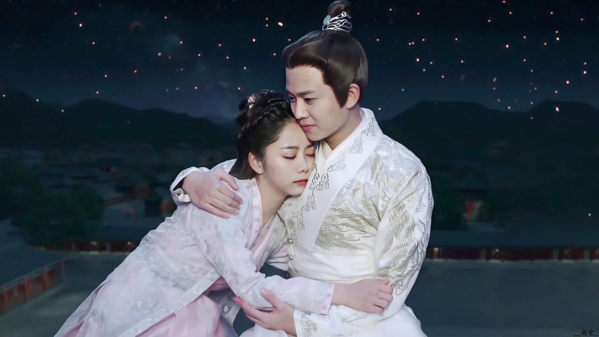 开云体育官网-引擎轰鸣与绿茵风暴，精密较量的胜利哲学