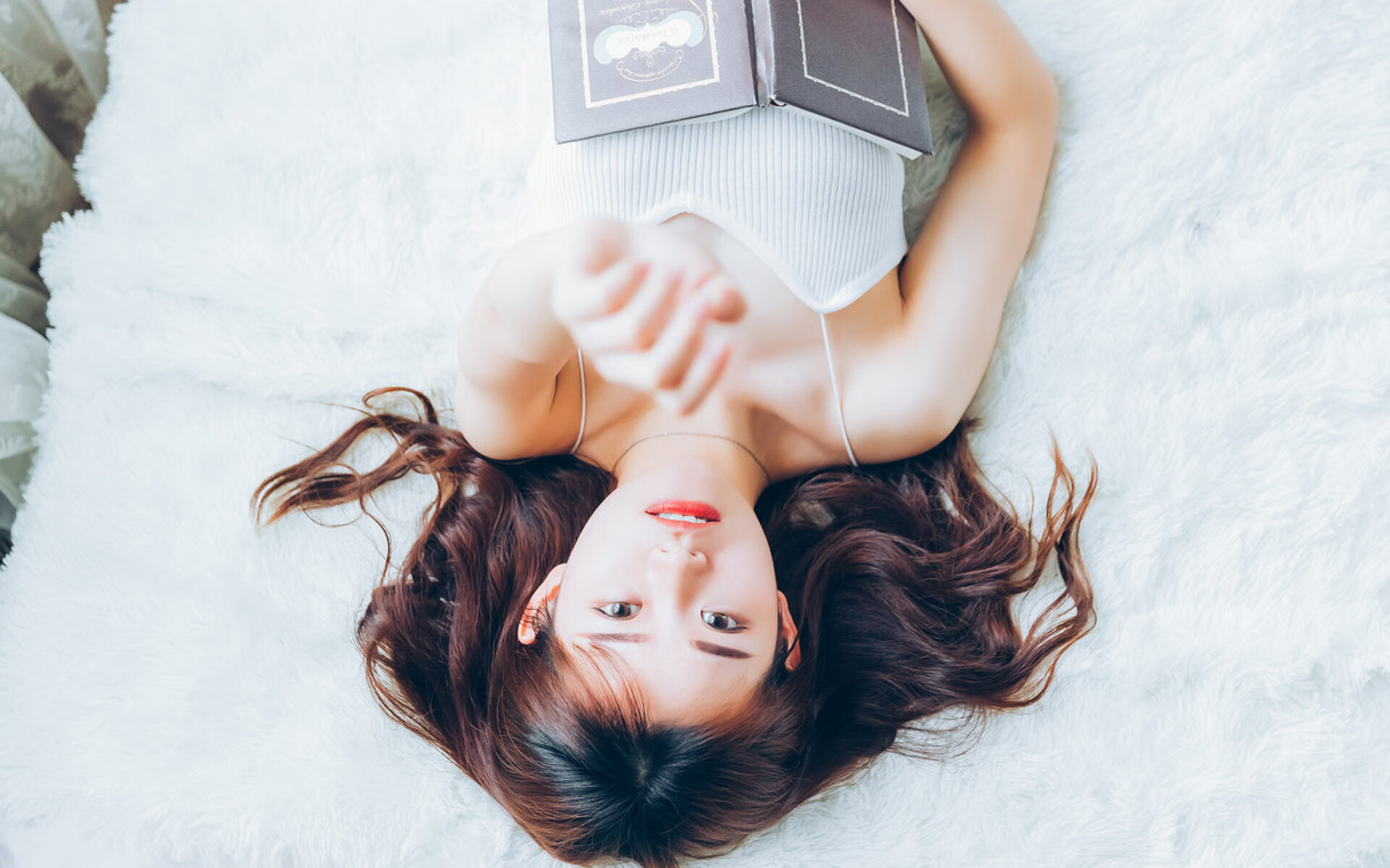 威尔士对阵马赛，巴斯托尼打出生涯之夜，闪耀的史诗对决