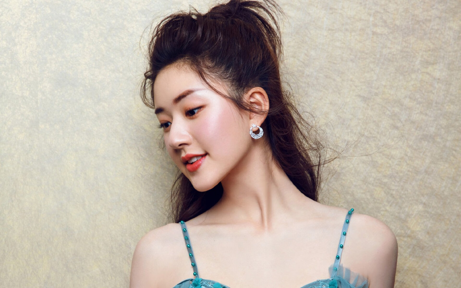 布克，季后赛抢七之夜攻防转换的王者