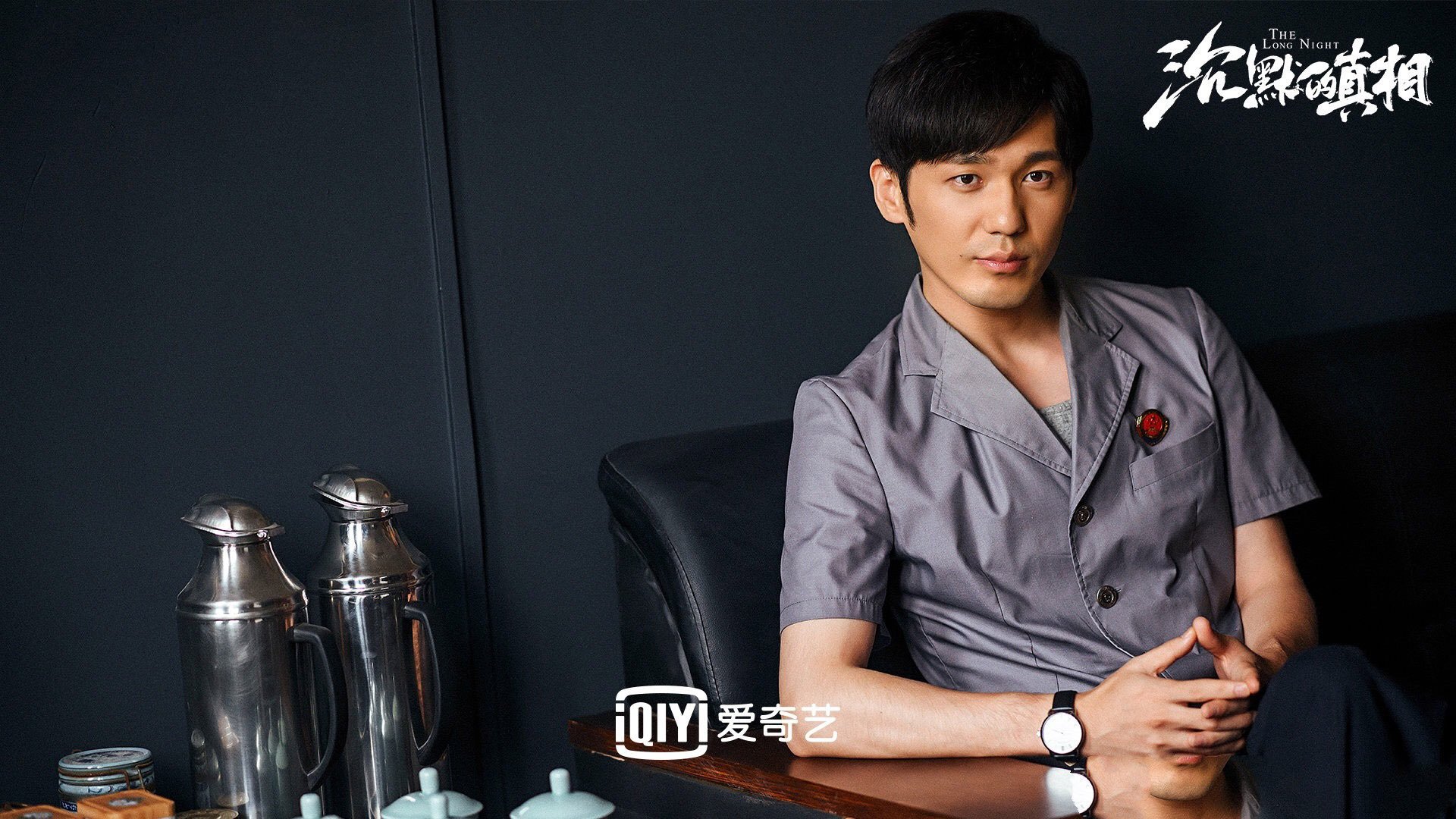 篮球场外的赛车轰鸣，当火箭用团队压制国王，欧文在F1赛道以个人技艺接管争冠战