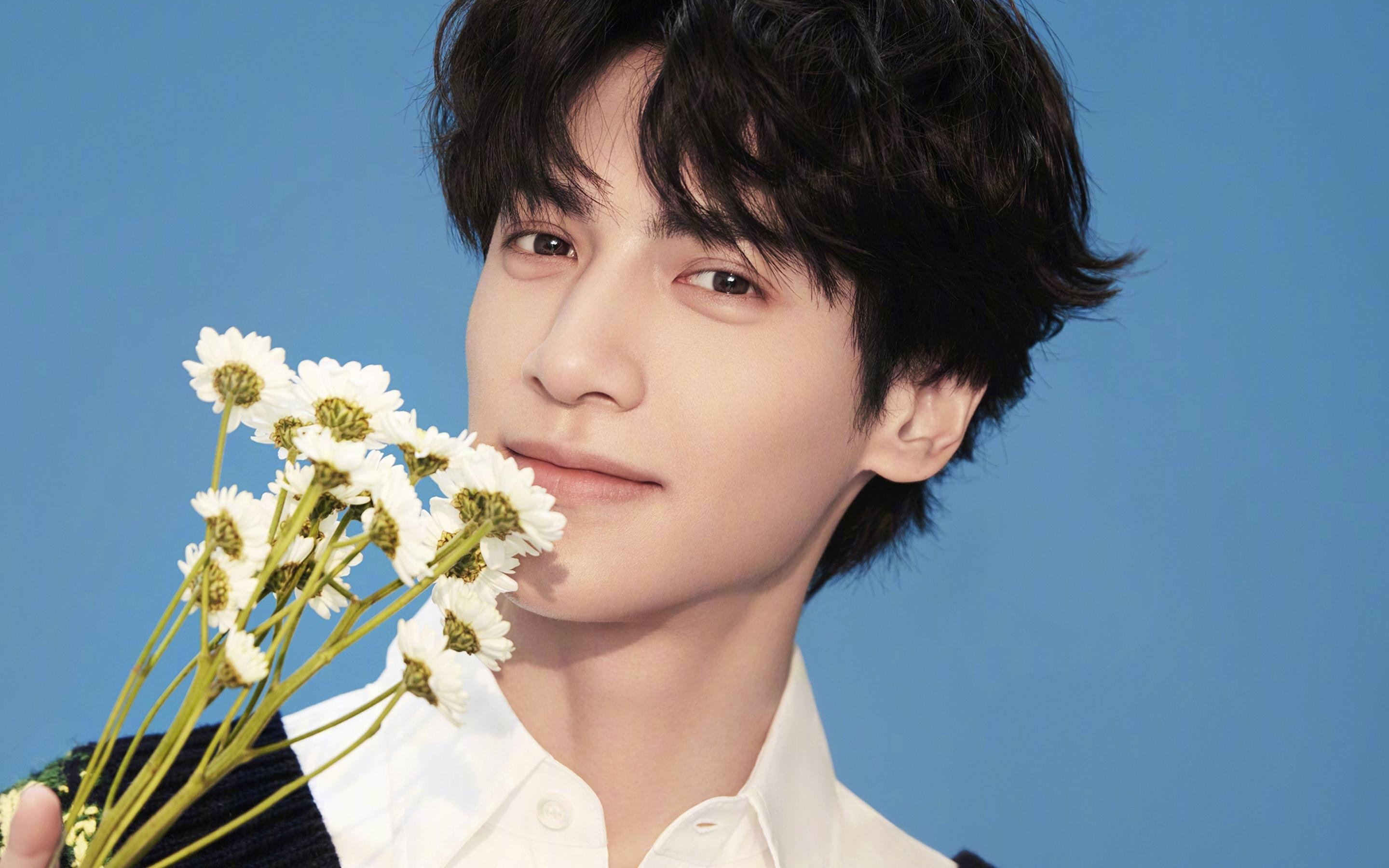 英伦风暴席卷欧洲,欧冠决赛中的三狮军团式胜利