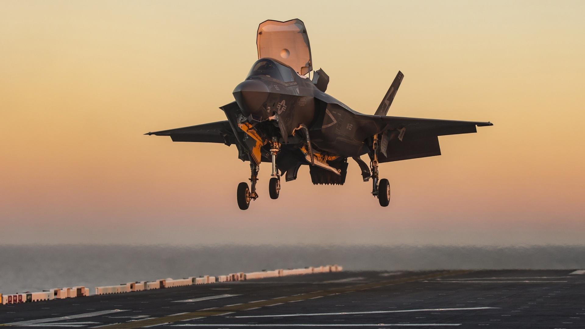 欧冠决赛焦点战,北京队险胜国王,荣耀加冕