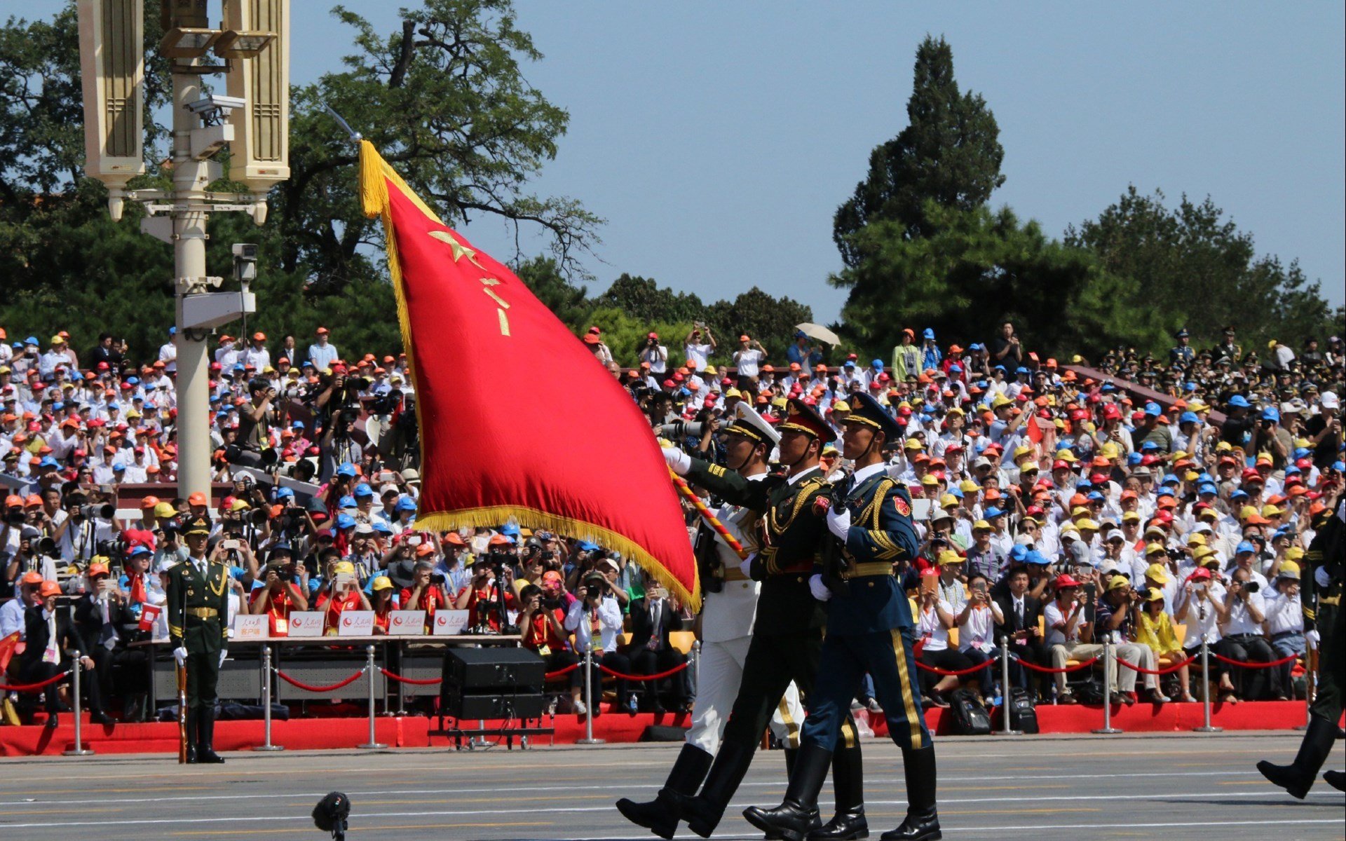 虚拟荣耀与现实回响,当北京队逆转篮网,我们谈论什么?